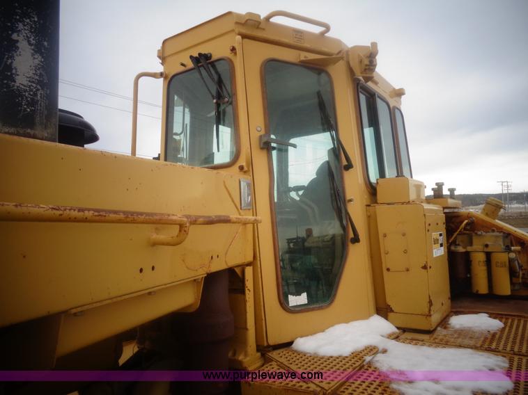 image for item AL9227 1993 Caterpillar D10N dozer