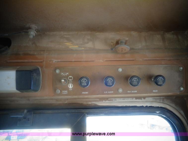 image for item AL9227 1993 Caterpillar D10N dozer