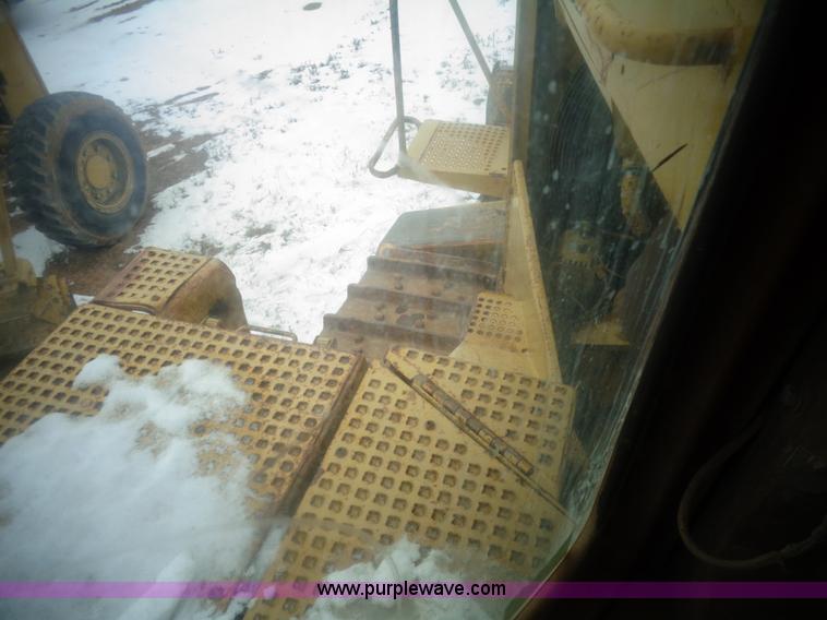 image for item AL9227 1993 Caterpillar D10N dozer