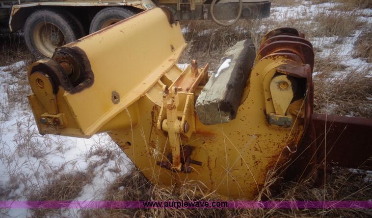 image for item AL9227 1993 Caterpillar D10N dozer