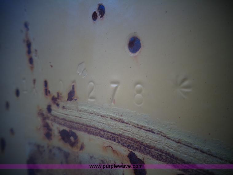 image for item AL9227 1993 Caterpillar D10N dozer