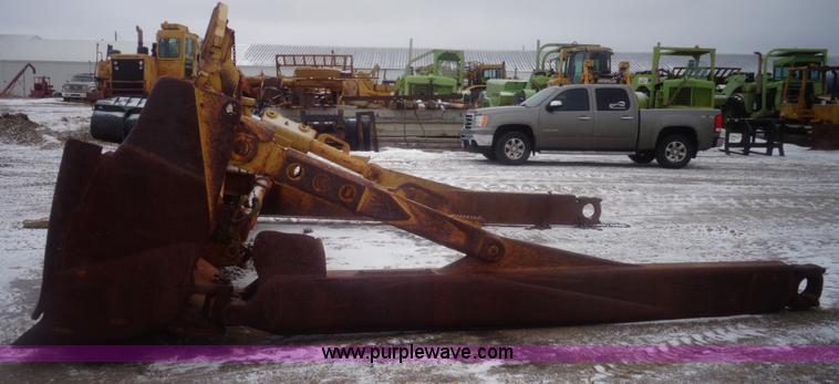 image for item AL9227 1993 Caterpillar D10N dozer