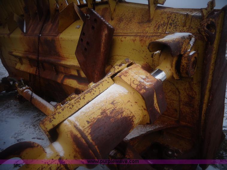 image for item AL9227 1993 Caterpillar D10N dozer