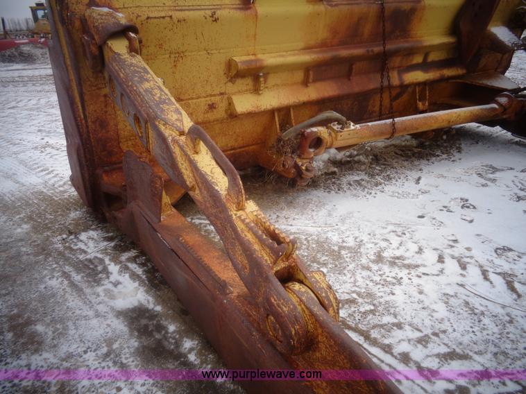 image for item AL9227 1993 Caterpillar D10N dozer