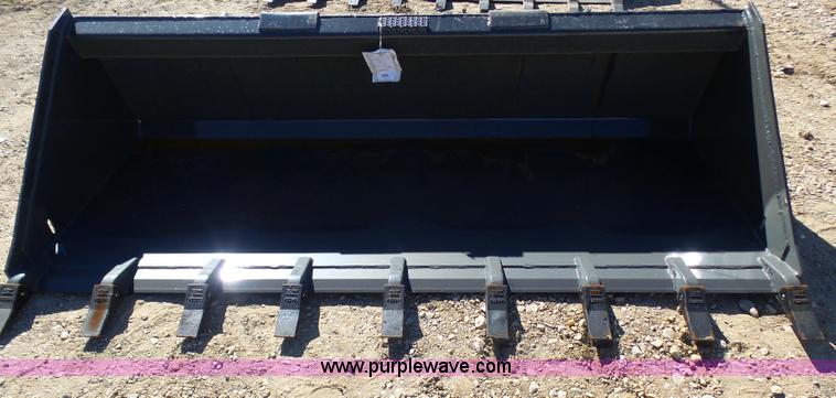 image for item AP9740 Gehl skid steer bucket