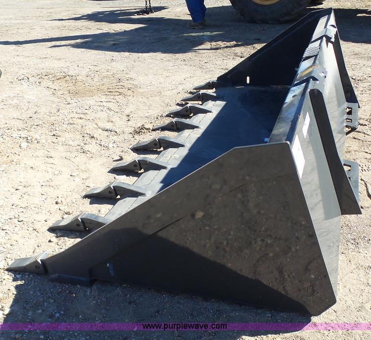 image for item AP9741 Gehl skid steer bucket