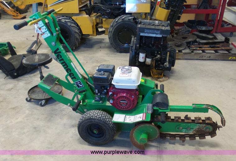 image for item AX9218 Vermeer RT60 trencher