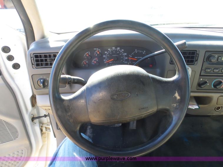 image for item AX9223 2000 Ford F350 dump bed truck