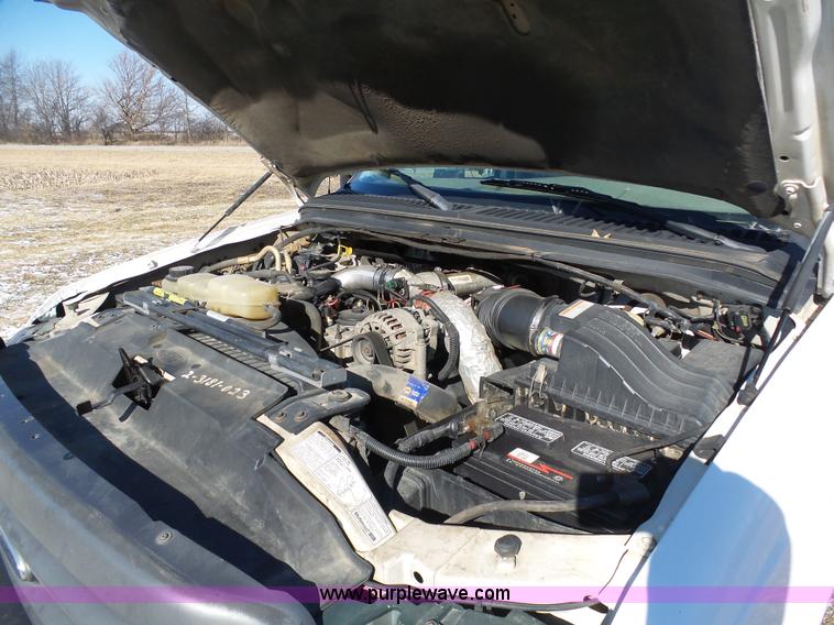 image for item AX9223 2000 Ford F350 dump bed truck