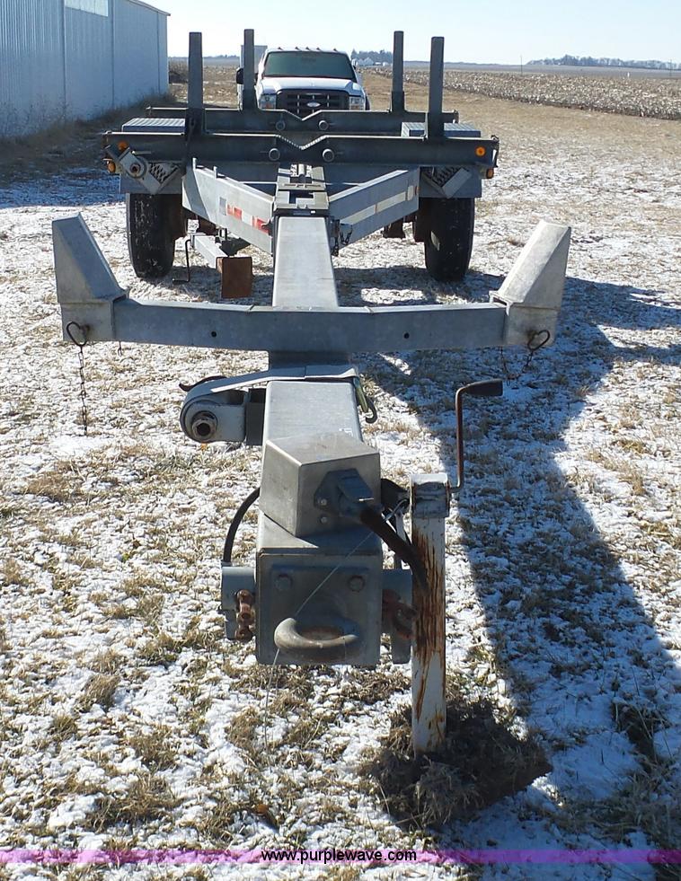 image for item AX9226 2001 Sauber 4400 extendable pole trailer