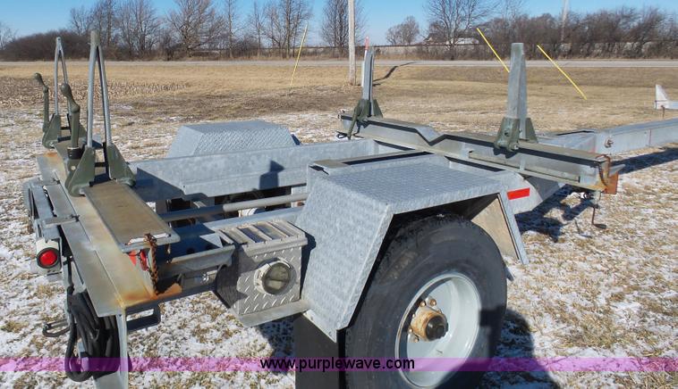 image for item AX9226 2001 Sauber 4400 extendable pole trailer