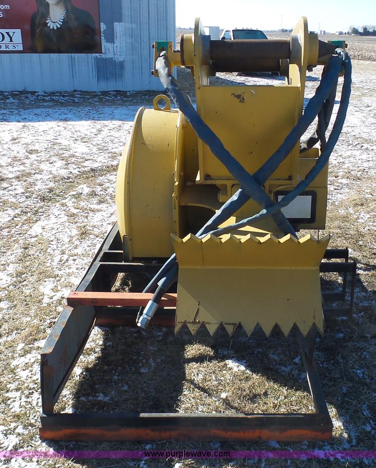 image for item AX9230 Slashbuster DMSG360 stump grinder