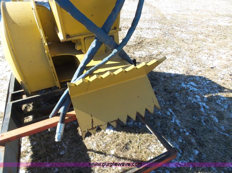 image for item AX9230 Slashbuster DMSG360 stump grinder