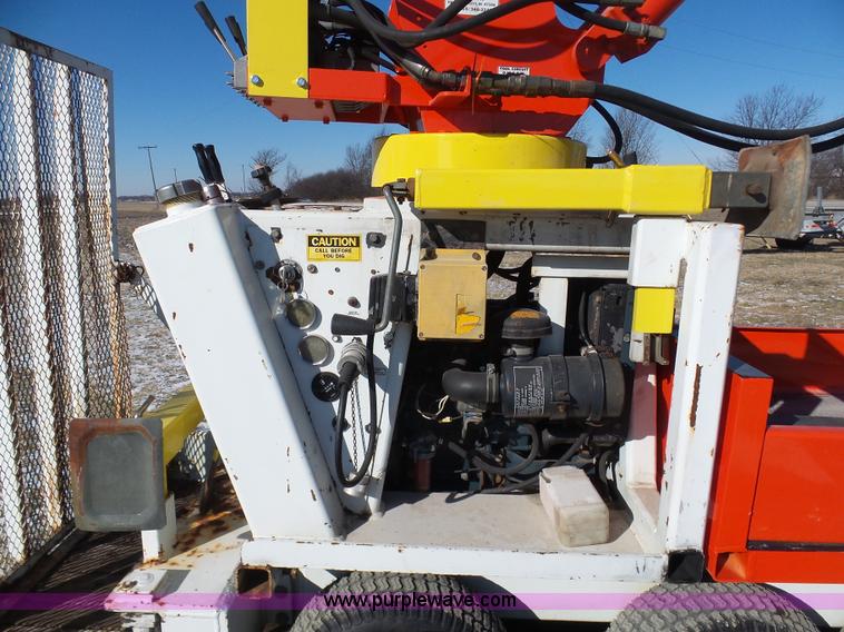 image for item AX9231 2000 S.D. Pittman 4000-T mini derrick digger