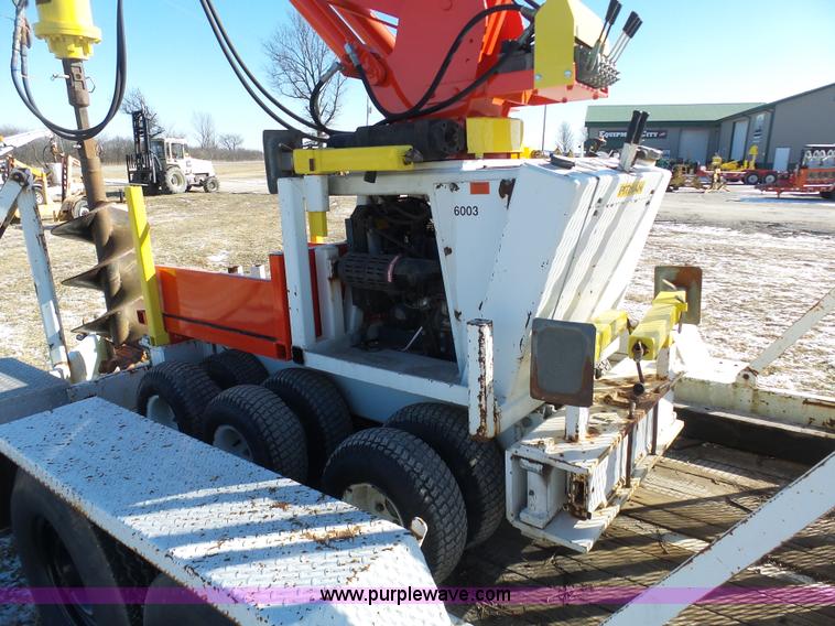 image for item AX9231 2000 S.D. Pittman 4000-T mini derrick digger