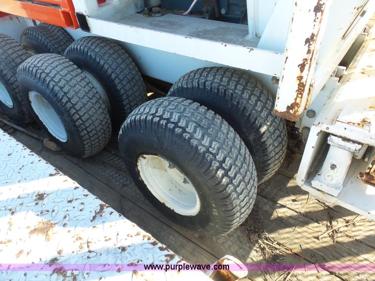 image for item AX9231 2000 S.D. Pittman 4000-T mini derrick digger