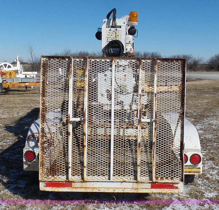 image for item AX9232 1995 SDP EZ-Hauler mini derrick digger