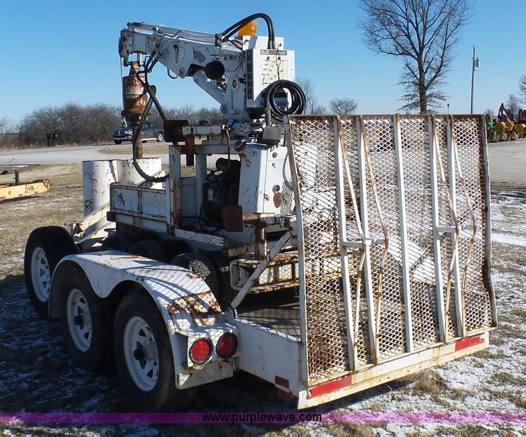image for item AX9232 1995 SDP EZ-Hauler mini derrick digger