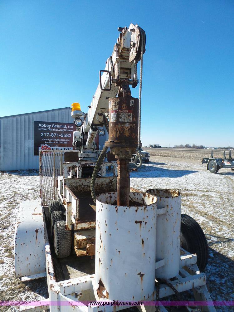 image for item AX9232 1995 SDP EZ-Hauler mini derrick digger