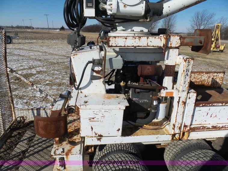 image for item AX9232 1995 SDP EZ-Hauler mini derrick digger