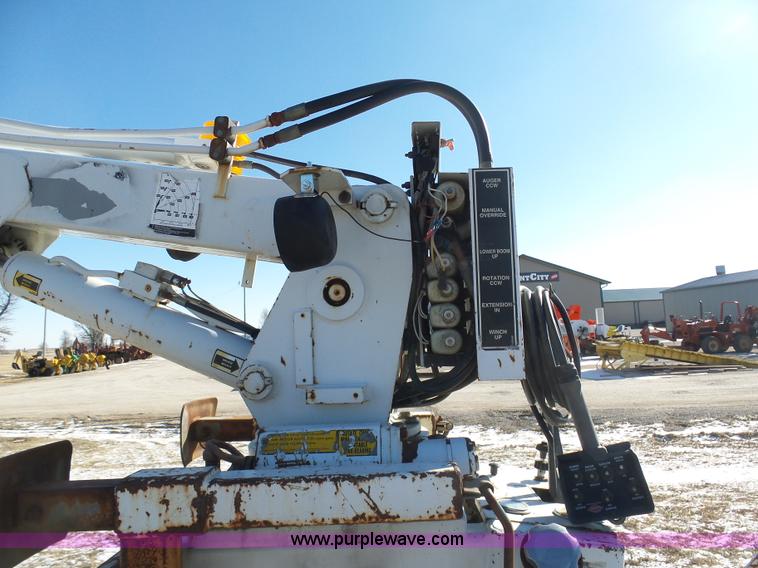 image for item AX9232 1995 SDP EZ-Hauler mini derrick digger