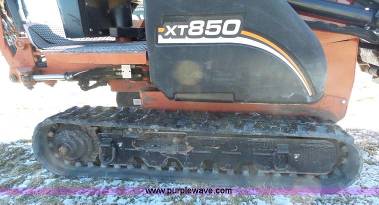 image for item AX9235 2008 Ditch Witch XT850 tool carrier