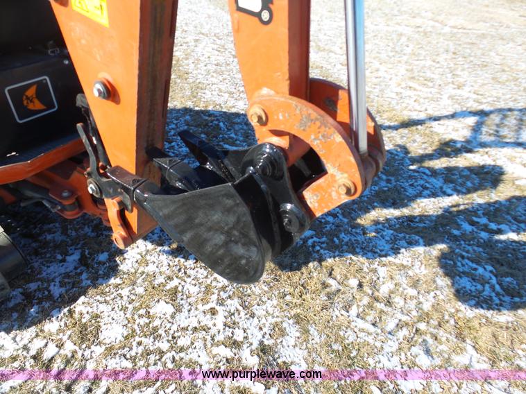 image for item AX9235 2008 Ditch Witch XT850 tool carrier