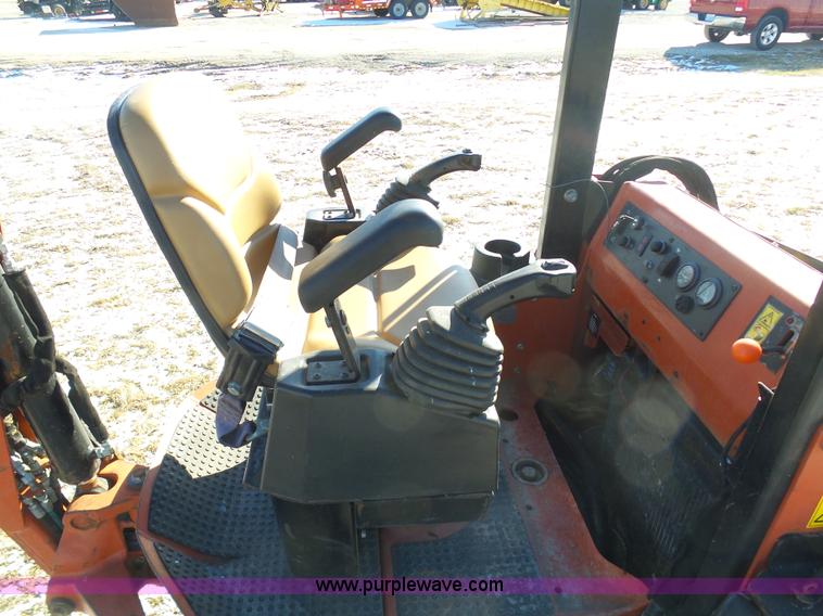 image for item AX9235 2008 Ditch Witch XT850 tool carrier