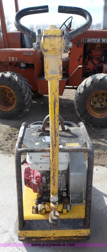 image for item BX9019 Wacker reversible plate compactor