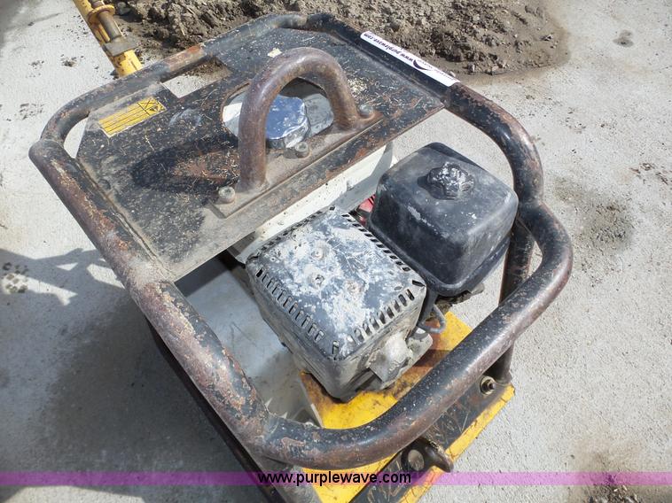 image for item BX9019 Wacker reversible plate compactor
