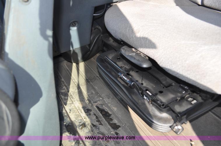 image for item G7235 2011 John Deere 544K wheel loader