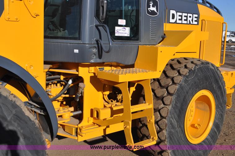 image for item G7235 2011 John Deere 544K wheel loader