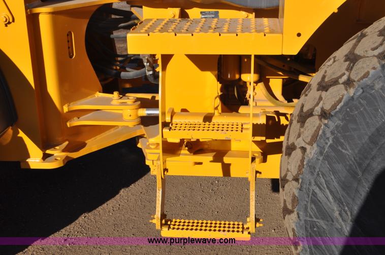 image for item G7235 2011 John Deere 544K wheel loader