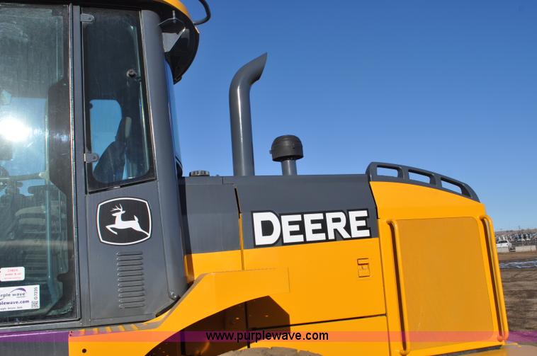 image for item G7235 2011 John Deere 544K wheel loader