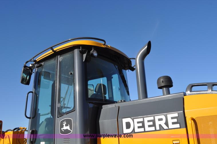 image for item G7235 2011 John Deere 544K wheel loader