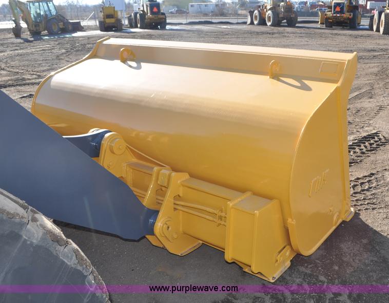 image for item G7235 2011 John Deere 544K wheel loader