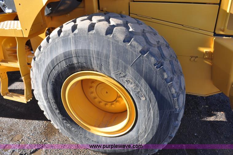 image for item G7235 2011 John Deere 544K wheel loader