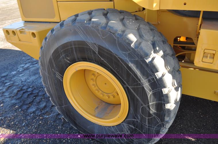 image for item G7235 2011 John Deere 544K wheel loader