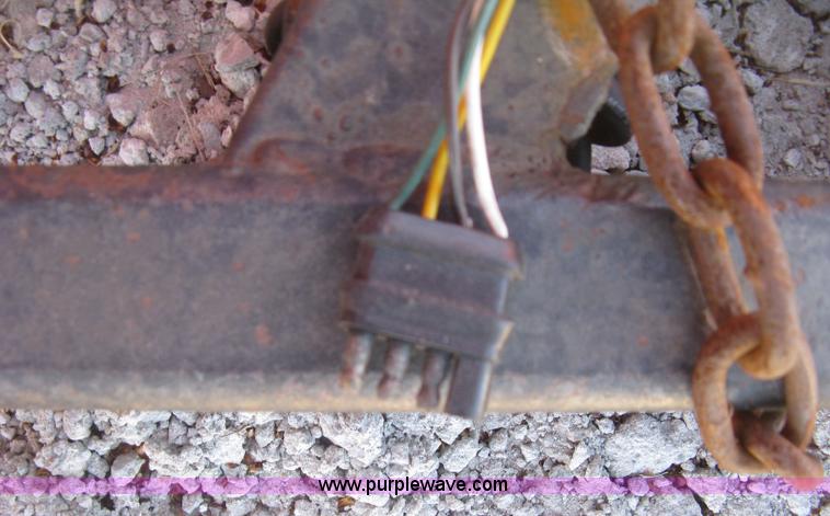 image for item J2888 Utility trailer