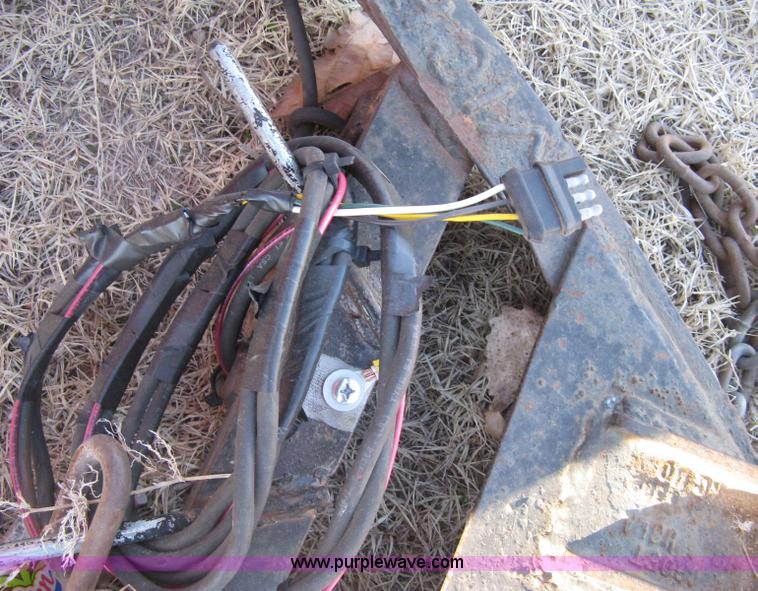 image for item J2890 Utility trailer