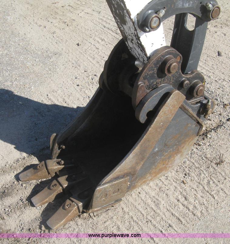 image for item J2891 2012 Bobcat E26 compact excavator