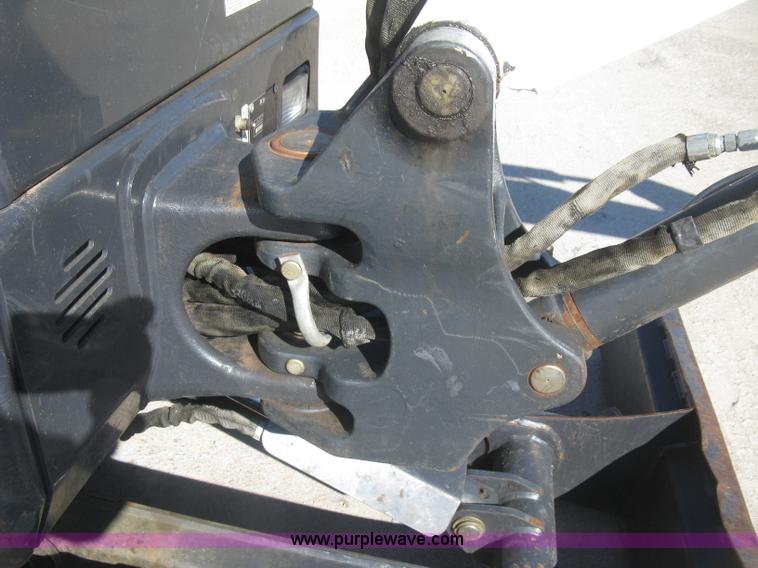 image for item J2891 2012 Bobcat E26 compact excavator