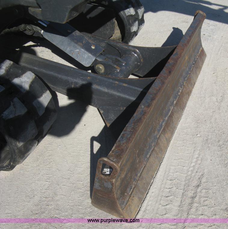 image for item J2891 2012 Bobcat E26 compact excavator