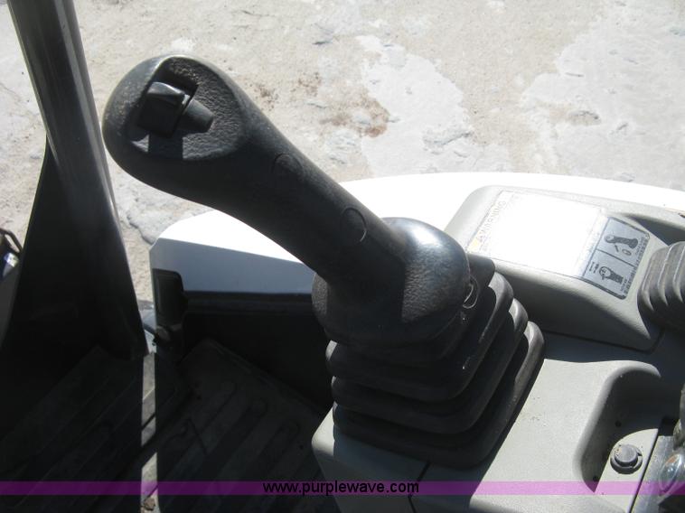 image for item J2891 2012 Bobcat E26 compact excavator