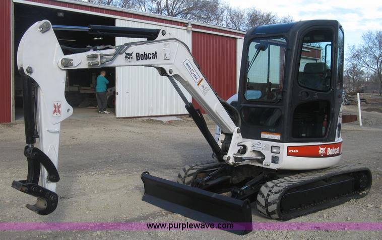 image for item J2902 2006 Bobcat 430HAG ZHS Fast Track compact excavator