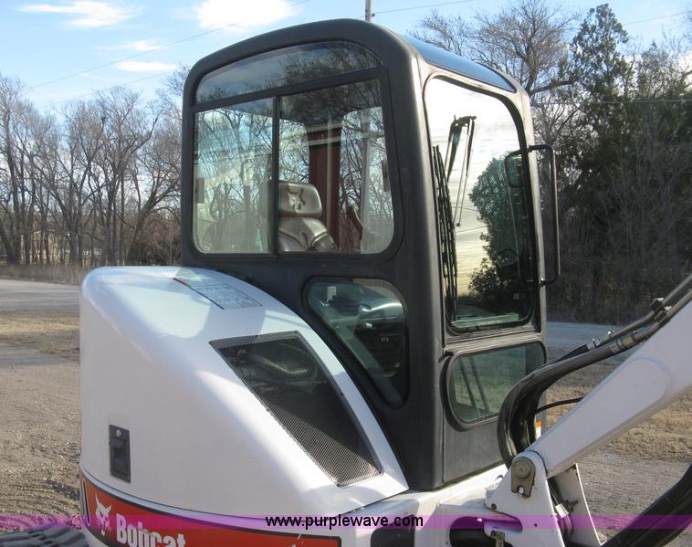 image for item J2902 2006 Bobcat 430HAG ZHS Fast Track compact excavator