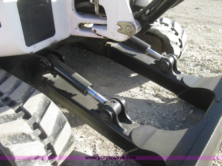 image for item J2902 2006 Bobcat 430HAG ZHS Fast Track compact excavator