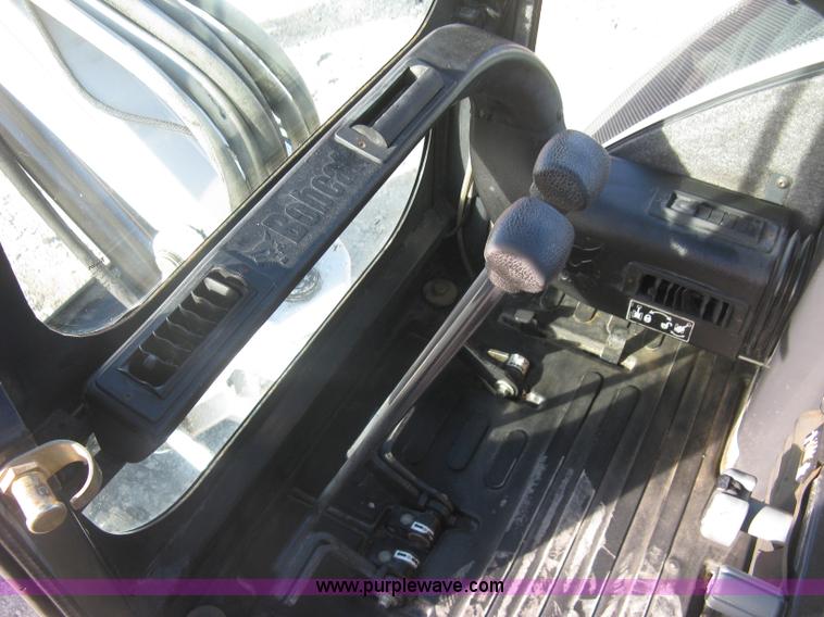 image for item J2902 2006 Bobcat 430HAG ZHS Fast Track compact excavator