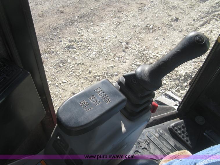 image for item J2902 2006 Bobcat 430HAG ZHS Fast Track compact excavator