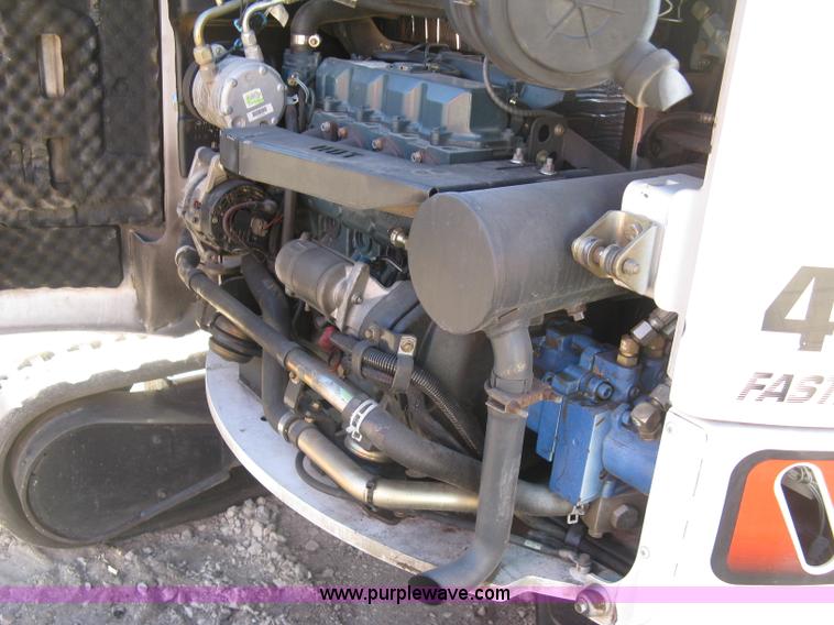 image for item J2902 2006 Bobcat 430HAG ZHS Fast Track compact excavator